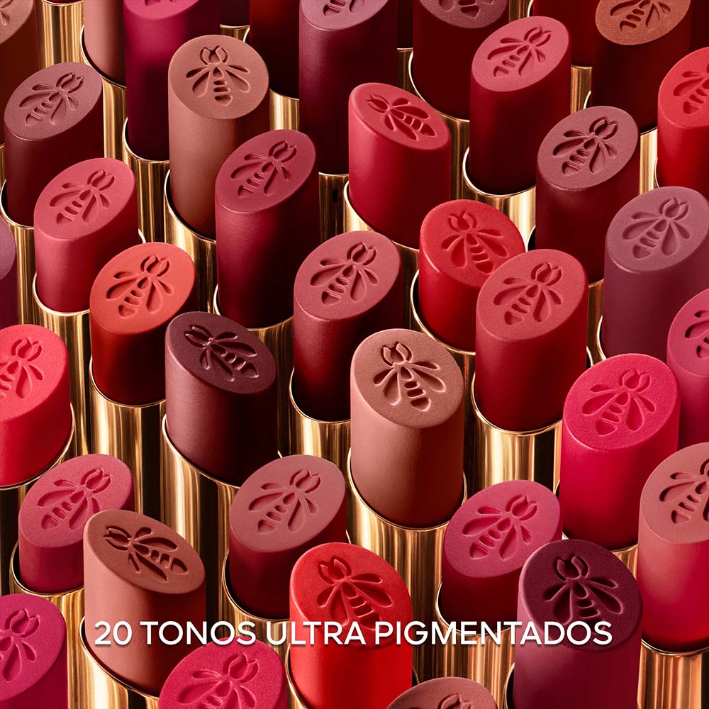 KISS KISS BLUR MATTE (BARRA LABIAL MATE)